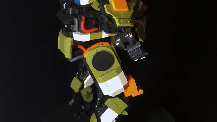 [Wilson] MOC Titanfall BT7274 Pioneer Titan 3.0 version preview