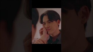 Make me happy tonight 👀🌝#bemyfavorite #blseries #kristperawat #gawincaskey #gmmtv #boylove