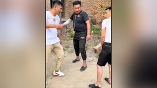 funnyvideos23 xuhuong xuhuongtiktok hàihướcvuinhộn funnyvideos fun haitrungquoc tiktok video funny