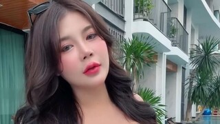 “Bukan cuma cantik… ada sesuatu di gerakannya 😌”