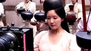 [Star Han Canlan] Behind the Scenes of Zhao Lusi with a Jar on Her Head