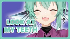 Finana Seems So Happy Because of Her Teeth and Hair [Nijisanji EN Vtuber Clip]