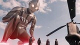 Phiên bản đầu tiên của Ultraman mới được phát hành, người khổng lồ bạc chiến đấu với Neilonga, và Zo