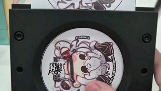 赞妮吧唧。Zani badge.