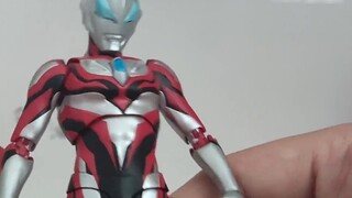 การรีพิมพ์ Bandai SHF Ultraman Geed นั้นเจ๋งจริงหรือ? เวอร์ชั่นภาษาญี่ปุ่นใหม่ที่มีเงินรางวัลมากกว่า