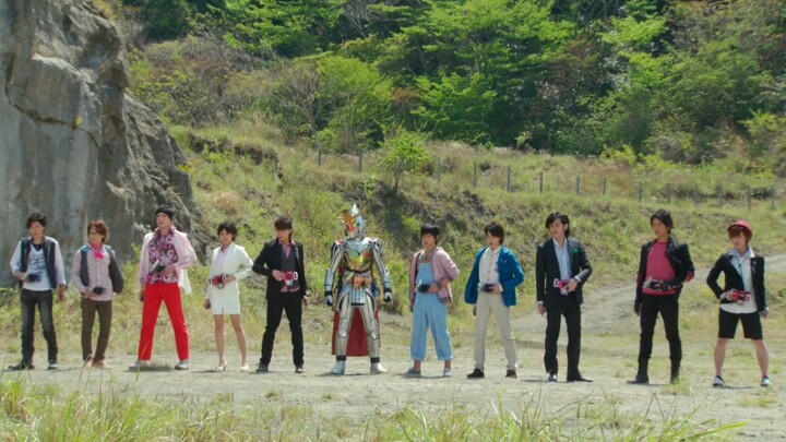 Oz said to Gaim: Why is our team battle different?