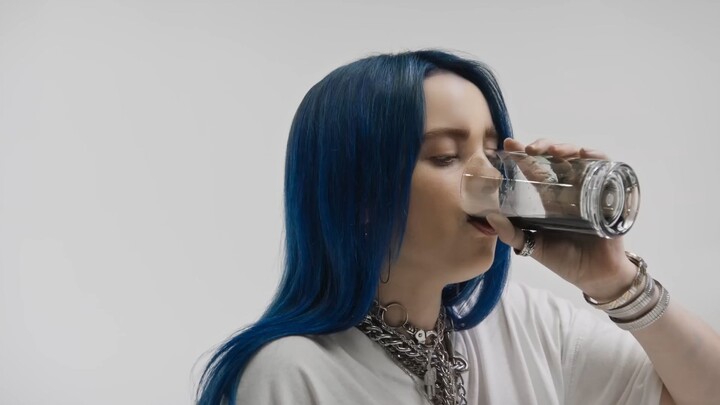 Billie Eilish - when the party's over (Official Music Video)