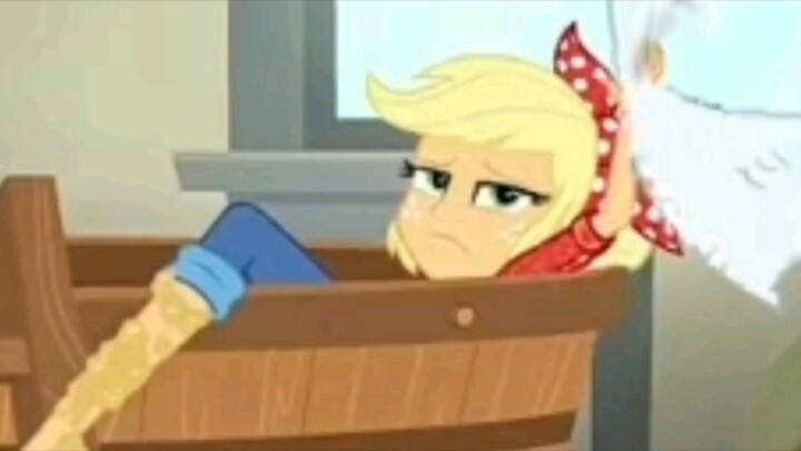 Applejack: Don't play with your phone at work (backache)