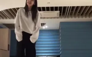 ยัยหนูสวยจังเลย