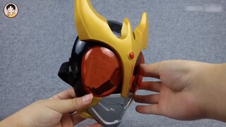 [Review] Play with the domestic peripheral series Kamen Rider W Saber Kuuga joint electric toothbrus