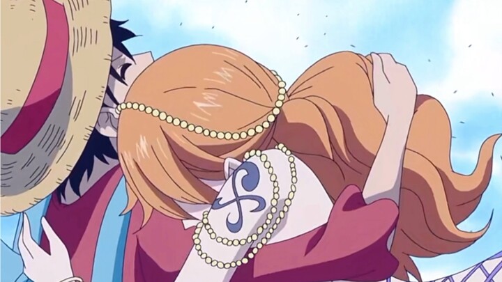 Luffy dan yang lainnya memberi Nami rasa aman~ Mereka sangat memanjakan Nami dengan baik.