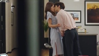 [Kissing scene] 44 [Kissing scene] The sweet scene of the Song-Song couple that you never get tired 