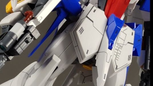 The missing head of Z Gundam has been found