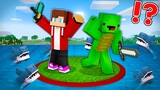 We Can ONLY SURVIVE in The Red Circle in Minecraft - Maizen JJ and Mikey