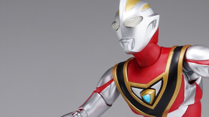 Nó ngày càng tốt hơn! Điêu khắc xương thật Ultraman Gaia V2 Form SHF