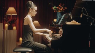 Versi bakat Hepburn! "Breakfast at Tiffany's" MoonRiver piano Moon River Audrey Hepburn