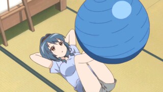 Playing with a ball (Sakurako's sister is so pretty hehe)