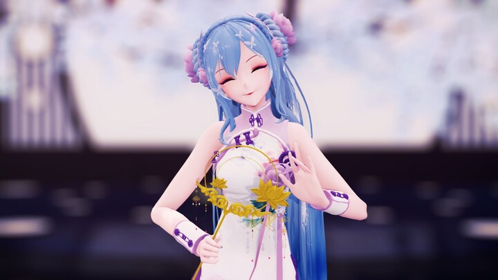 Oh my god! Hatsune Miku!!! The princess is wearing a beautiful cheongsam