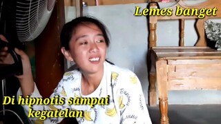 Prank hipnotis wanita lucu banget sampai lemes