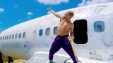 The sweat "DaDaDa" on the plane, the devil burns fat! YouTube Zumba couple take you to open hell mod