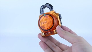 Bạn cũng lấy sức mạnh mới! Kamen Rider Gaimu Phiên bản giới hạn Cam tươi & Hạt dứa tươi [Thời gian c