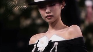 Jennie Kim at met gala 2025 #jennie