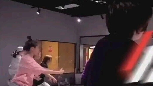 Mungkin Anda pernah mendengar tentang super junior?