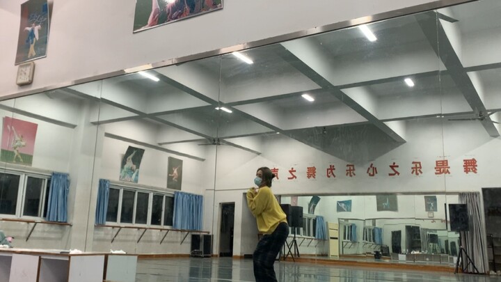 【大家一起喜洋洋】分解视频  校园广场舞 大家一起喜洋洋 （大学生）