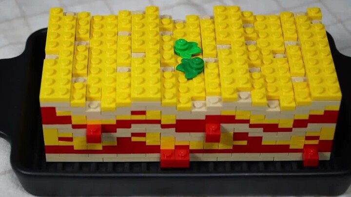 Low-calorie delicious lasagna, Garfield can't resist it [LEGO stop-motion animation]