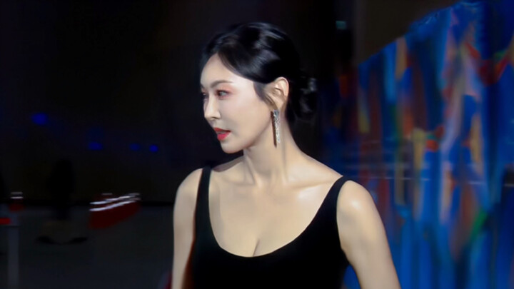 Phim ảnh|Kim So-yeon|Cắt tổng hợp cảnh trên thảm đỏ