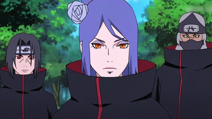 Dengan hanya sepasang Sharingan, Itachi membantu organisasi Akatsuki melenyapkan para pengkhianat da