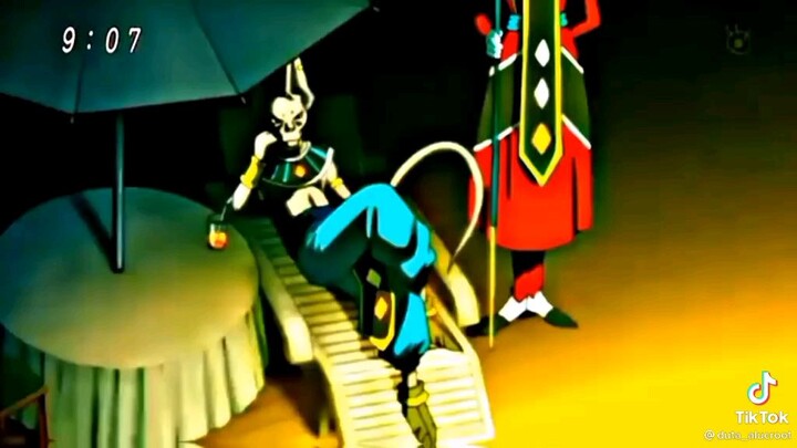 Shenlong pun ketar ketir melihat beerus😂
