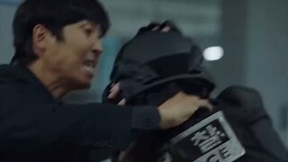 Phim ảnh|Rookie Cops|Đi cứu vợ! Cú phi cước của Daniel Kang thật ngầu!