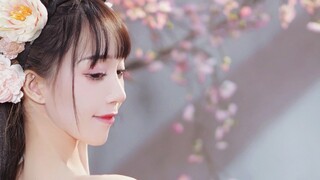 Rok hijaunya menggugah hati, bagaimana bisa tak tergerak? [Berpakaian dengan cabang dan bunga patah]