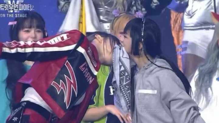 【BadaXRedy】谁还不磕这对?!街女巡演battle片段 封面你没看错 没进来看的人有难了