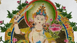 Bodhisattva Manjushri, diukir dan dibuat dengan puluhan ribu pisau, pinggangnya hampir tidak berguna