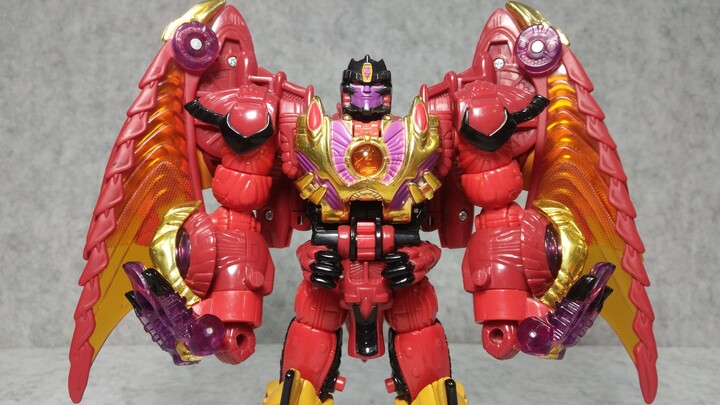 Can it change into ten different forms? Transformers BOTCON Annual Conference Series Red Dragon Mega