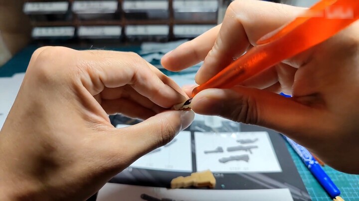 Bringing newbies into the GK pit! Video of the production process of nanny-level rubber-raising GK c