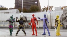 Pirates Gokaiger Episode 42 - Orang Terkuat Di Jagat Raya! [Kaizoku Sentai Gokaiger Sub Indo]