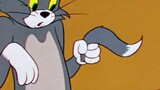 Siapa yang bisa menolak episode Tom and Jerry sambil jongkok?