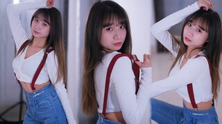 [Quần yếm bó sát] Tôi không thể chịu đựng được nữa! !