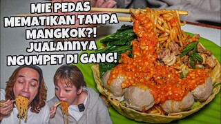 NYIKSA LAMBUNG! MIE PEDAS SETAN LV.666 NGUMPET DI GANG SEMPIT