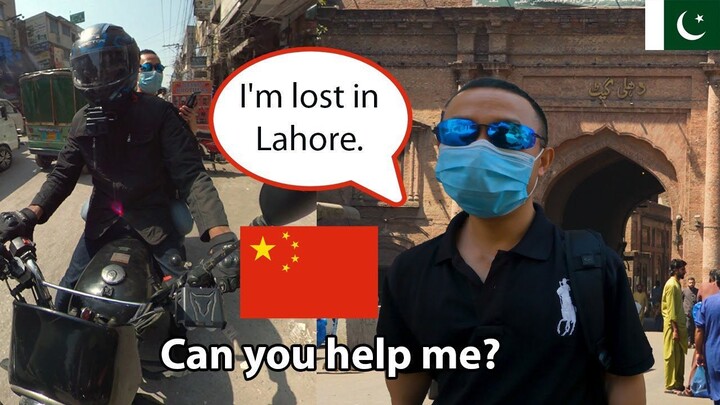 Chinese Tourist Lost in Lahore, Pakistan | Helping a Tourist When Uber Fails