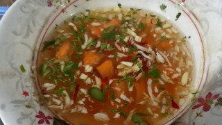 Chi, em làm bánh xèo ngon nhất qủa đất.