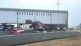 Amazing Dangerous Idiots Trucks Driving Skills - Fastest Fails Truck Driving Fails Compilation 2023