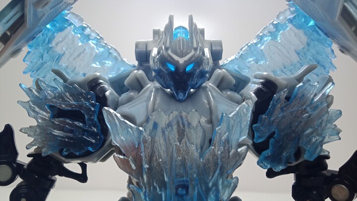 [The Frozen Throne] Transformers 07 Film Aksi Langsung Level 1V Frozen Megatron Warna Asli & Warna M