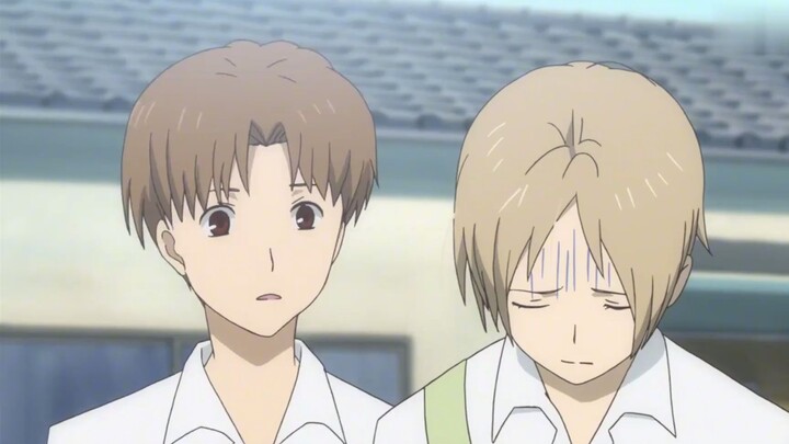 Natsume is not embarrassed to hold a cat, the bakery is decorated cutely, and even flinched