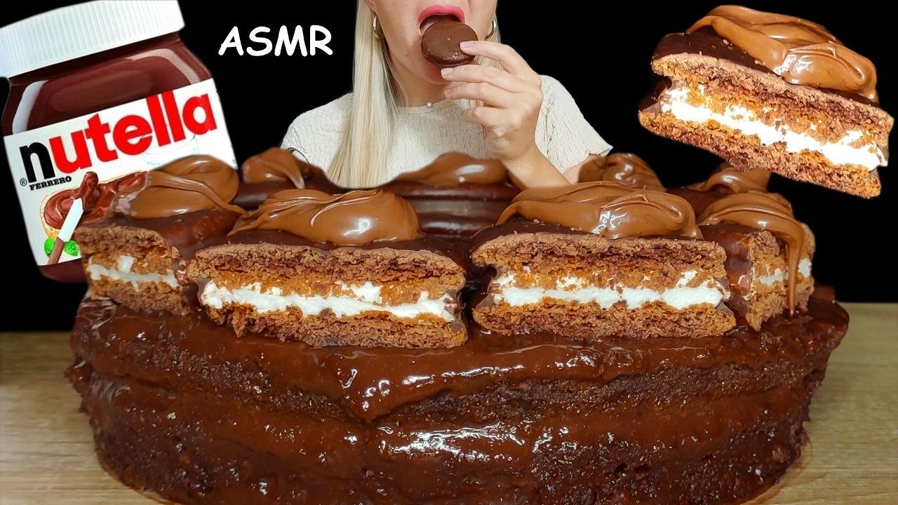 asmr eating cookie cake｜TikTok Search