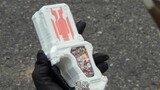 Take stock of Kamen Rider’s transformation props that are only used for killing