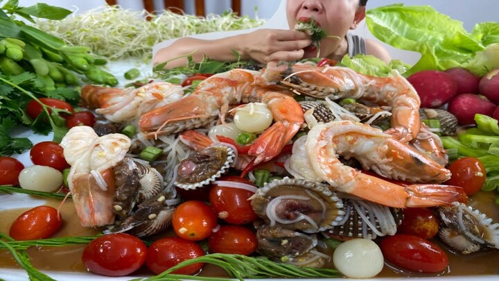 บุกยำ! เจ๊หนึ่งสั่งยำ 2,000 บาท แซ่บตามปากของแท้ ใส่เครื่องมาจุกๆ แน่นๆ โคตรคุ้ม l Bowkanyarat - Bilibili